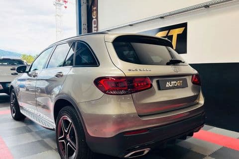 Mercedes GLC 300e 4Matic hybride rechargeable grise — photo 3