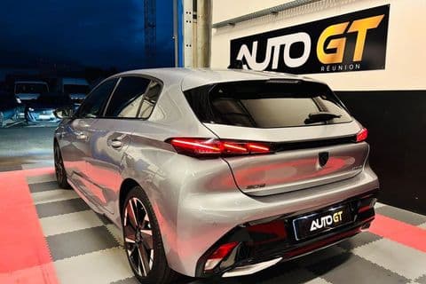 Peugeot 308 GT Hybrid 145 ch état neuf — photo 3