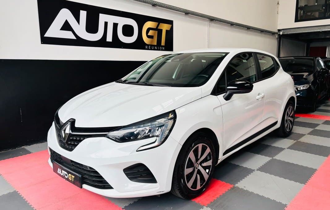 Renault Clio V 1.5 dCi blanche — photo 1